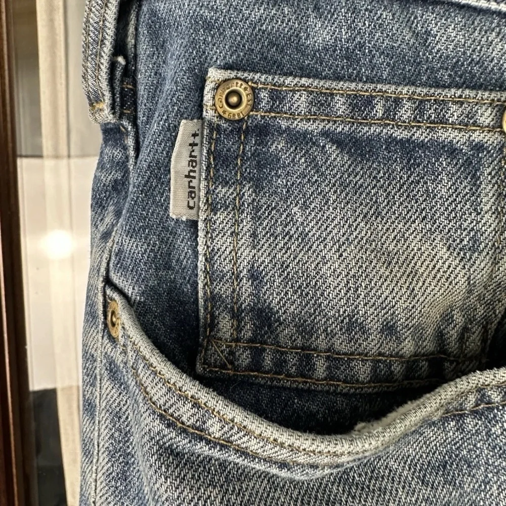 Carhartt Traditional Fit Denim Blue Jeans Mens 38x30 Workwear Distressed *flaw